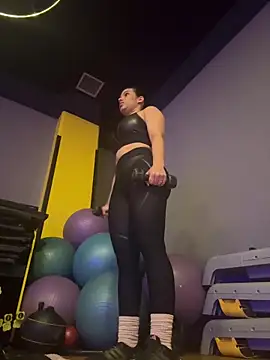 Anavalle online show from 02/14/26, 06:30