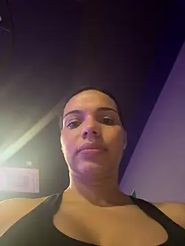 Anavalle online show from 03/26/26, 06:06