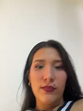 IsabellaJoness  online show from 02/06/26, 08:27