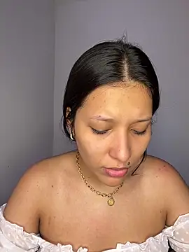 Snapshot of IsabellaJoness_ chatting on 11/28/25, 08:09 IsabellaJoness online show from 11/28/25, 08:09