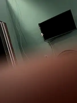 Nethinhoo online show from 09/27/25, 11:16