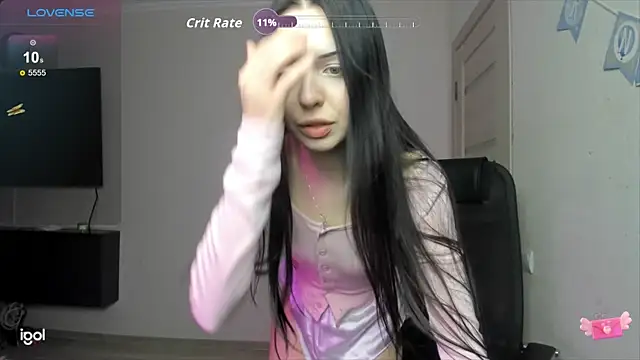 crystallldoll online show from 10/07/25, 07:15