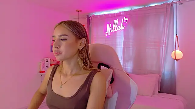 Nallah  online show from 03/17/26, 01:36