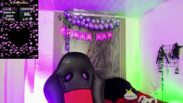 Fernanda hot  online show from 12/18/25, 03:55