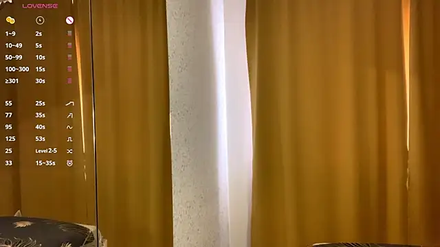 Snapshot of KrystinFunches chatting on 10/11/25, 09:21 KrystinFunches online show from 10/11/25, 09:21