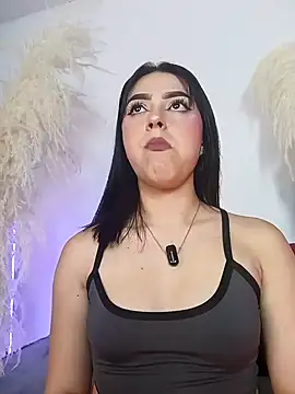 Snapshot of Zafira_ chatting on 11/20/25, 06:30 Zafira online show from 11/20/25, 06:30