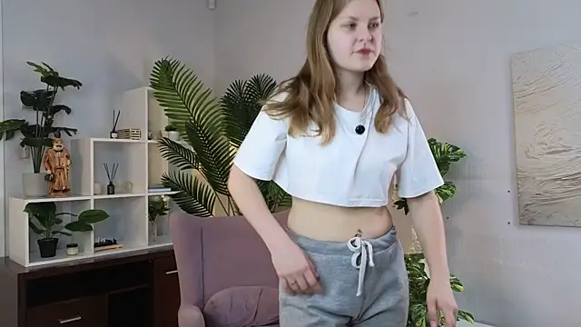 EarleanMottai online show from 09/29/25, 09:05