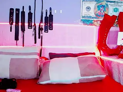 Snapshot of mylygrey chatting on 02/07/26, 08:28 mylygrey online show from 02/07/26, 08:28