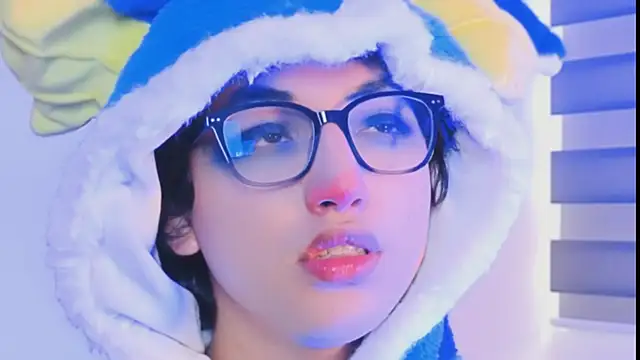 -BlueOpal- online show from 06/07/26, 06:02