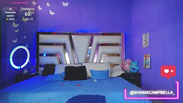 Snapshot of Shaina_Monroe chatting on 10/06/25, 01:45 Shaina Monroe online show from 10/06/25, 01:45