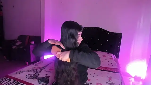 Snapshot of kitty__chs chatting on 11/29/25, 11:10 kitty chs online show from 11/29/25, 11:10