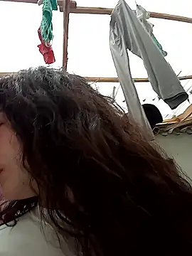 Snapshot of kitty__chs chatting on 11/04/25, 07:39 kitty chs online show from 11/04/25, 07:39