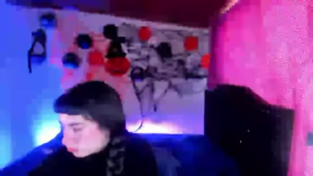 Snapshot of kitty__chs chatting on 10/29/25, 12:26 kitty chs online show from 10/29/25, 12:26