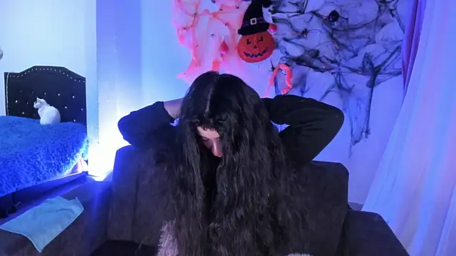 Snapshot of kitty__chs chatting on 11/20/25, 11:11 kitty chs online show from 11/20/25, 11:11