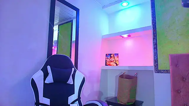 lala clark online show from 09/29/25, 12:55