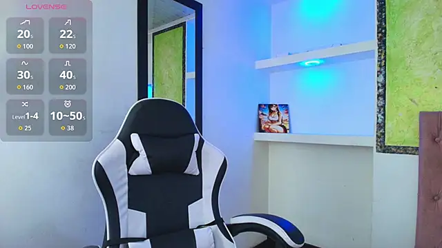 lala clark online show from 11/25/25, 12:16