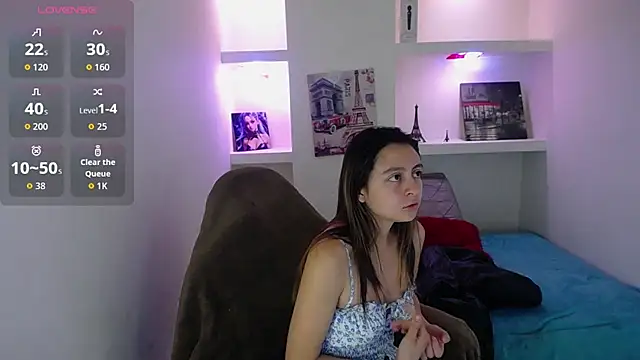 lala clark online show from 11/07/25, 12:53