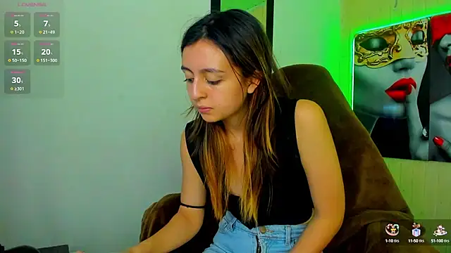 lala clark online show from 09/30/25, 03:56