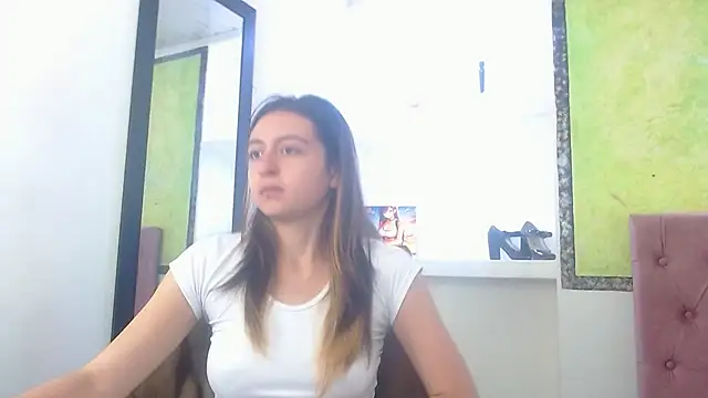 lala clark online show from 11/12/25, 12:20