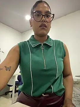 miiabrown18 online show from 05/08/26, 06:23