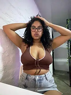 miiabrown18 online show from 03/24/26, 01:16