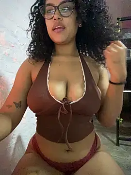 miiabrown18 online show from 04/22/26, 01:12