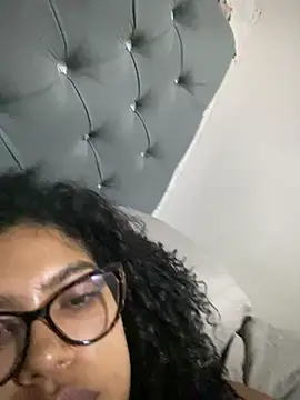 miiabrown18 online show from 03/27/26, 11:55