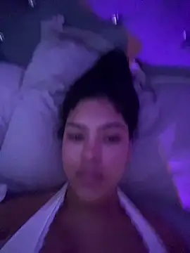 miiabrown18 online show from 12/01/25, 11:55