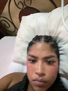 miiabrown18 online show from 11/02/25, 09:31