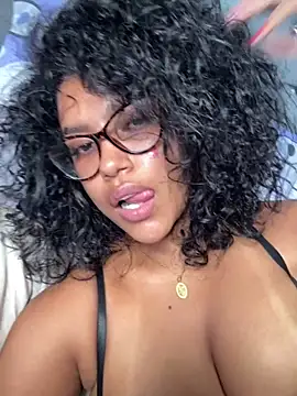 miiabrown18 online show from 11/07/25, 12:10