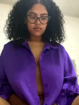 miiabrown18 online show from 01/10/26, 12:33