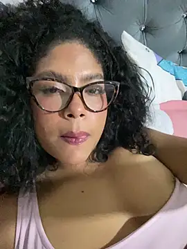 miiabrown18 online show from 10/08/25, 01:40