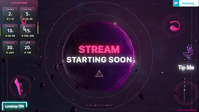 Snapshot of luluubloomm chatting on 11/14/25, 08:23 luluubloomm online show from 11/14/25, 08:23