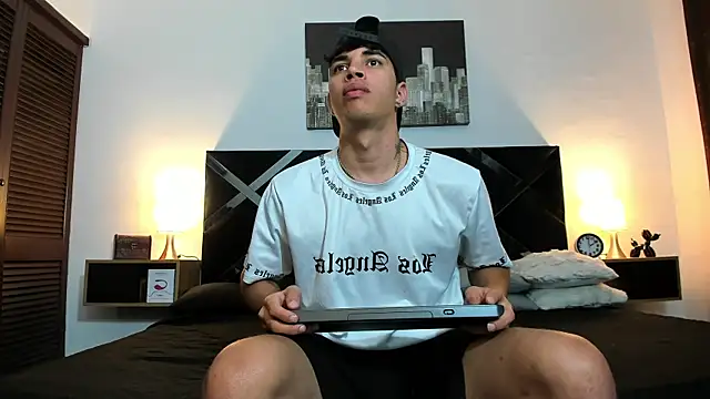 iammariano online show from 04/12/26, 02:59