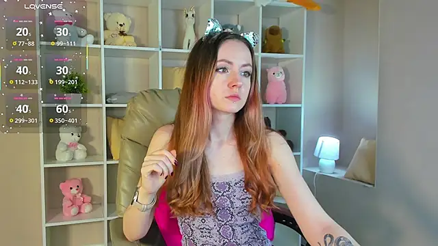 Berta Kelly online show from 10/21/25, 01:05