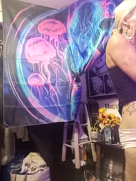 blondebarbiebae online show from 11/15/25, 04:49