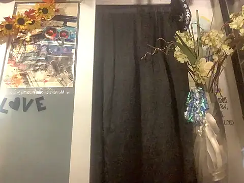 blondebarbiebae online show from 04/10/26, 05:14
