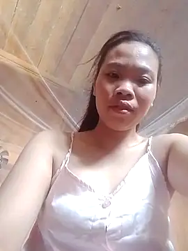 Snapshot of Lover-loverxx chatting on 10/13/25, 01:40 Lover-loverxx online show from 10/13/25, 01:40