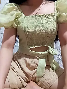 Lover-loverxx online show from 11/11/25, 11:20