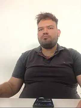 big bearr online show from 11/06/25, 04:44