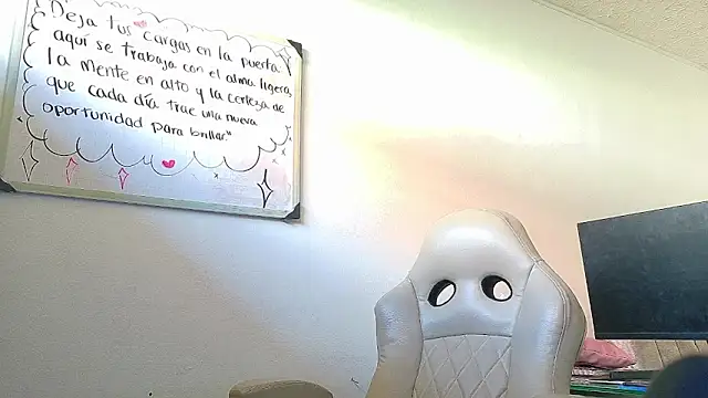 big bearr online show from 11/26/25, 01:33