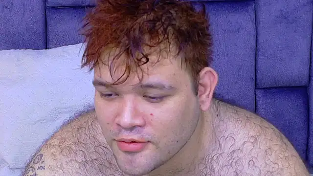 big bearr online show from 10/22/25, 01:27