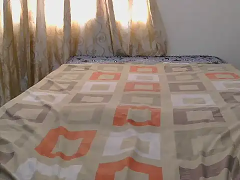 Snapshot of HorneyEbony chatting on 10/03/25, 10:17 HorneyEbony online show from 10/03/25, 10:17