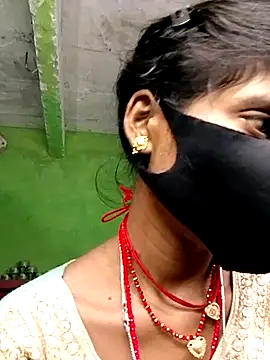 Cuty kinjal online show from 09/25/25, 11:33