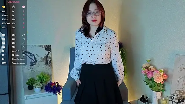 NyamNyamNyammm online show from 10/08/25, 02:07