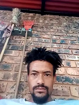 Goofygoody17 online show from 10/11/25, 12:17