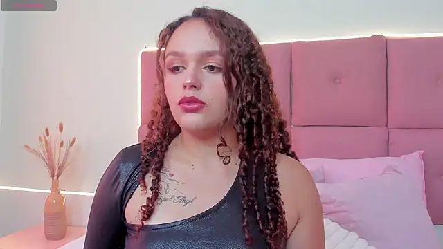 CamilaGomez149 online show from 04/25/26, 08:06