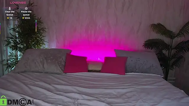 Alic Fox online show from 11/04/25, 12:14