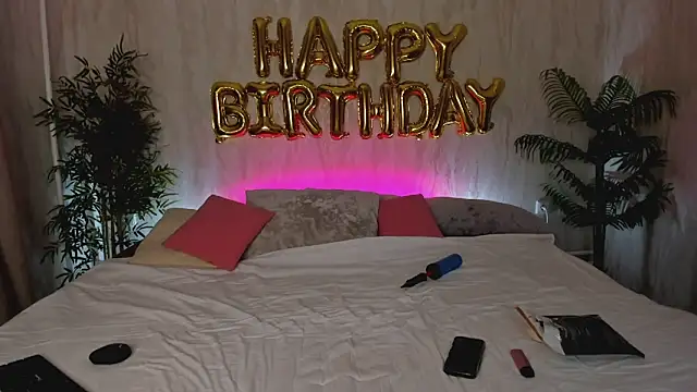 Alic Fox online show from 12/23/25, 12:43