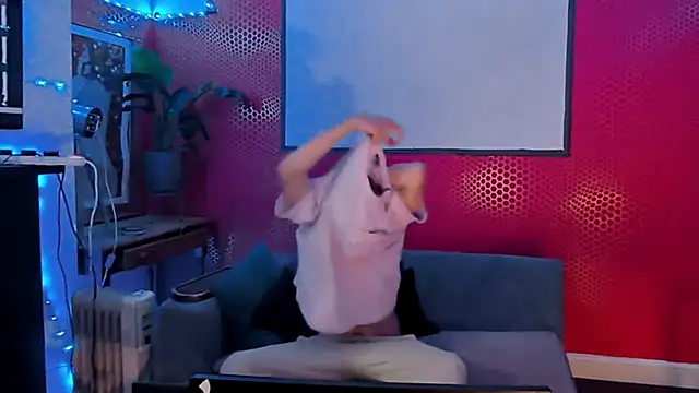 masc4mask uk online show from 11/20/25, 02:45